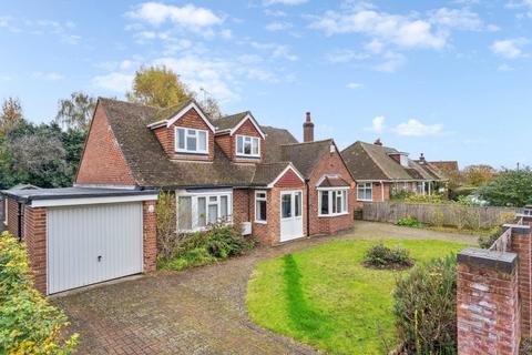 4 bedroom detached house for sale, Spinfield Mount, Marlow SL7