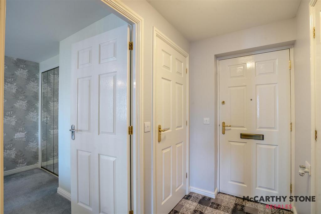 8625745-interior12.jpg