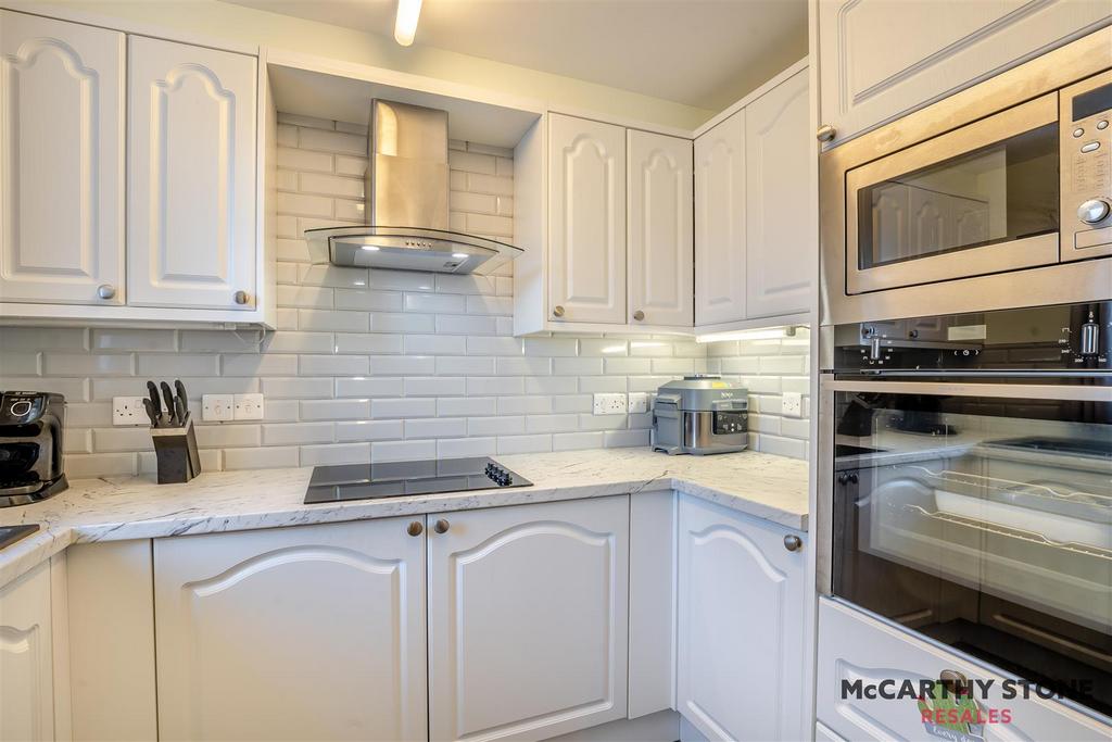 8625745-interior11.jpg