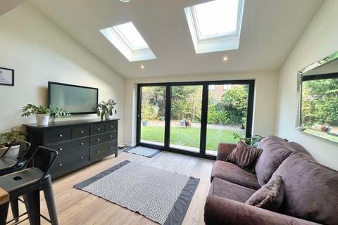 62 Wolsey Close, Thornton-cleveleys, FY5 2NZ