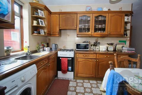 42 Swanfield Road, Waltham Cross, EN8 7JR