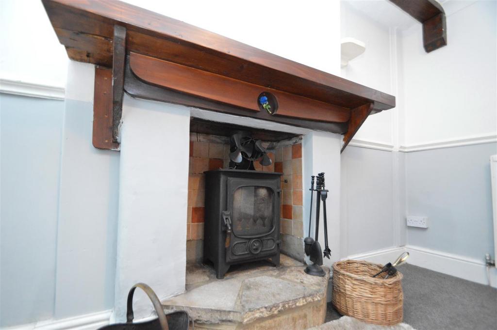 Feature Fireplace