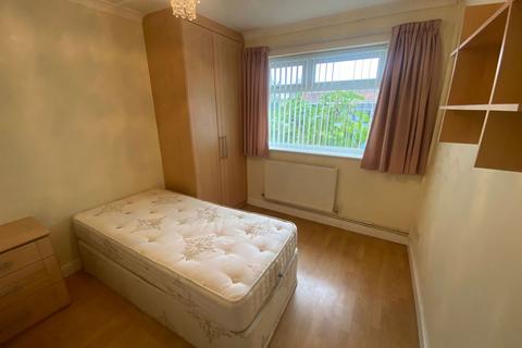 97 Cathedral Road, Chadderton, Oldham, OL9 0RG