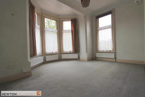 1 bedroom flat to rent, Victoria Park Road, Leicester, LE2