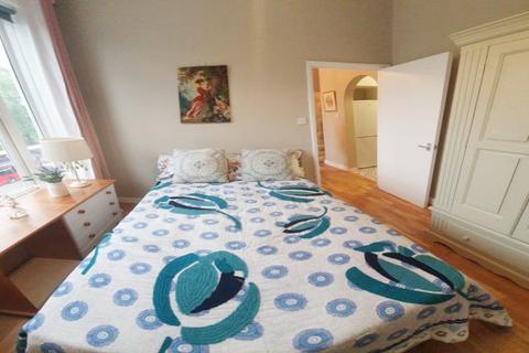 2 bedroom flat to rent, London, E14