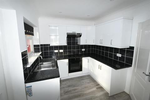 3 bedroom detached house for sale, Canvey Island SS8