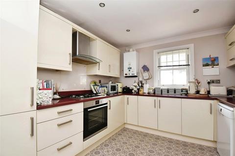 2 bedroom apartment for sale, Golf Road, Felixstowe, Suffolk, IP11