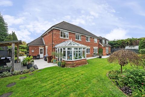 6 bedroom detached house for sale, Hillbury Close, Warlingham CR6