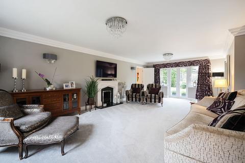 6 bedroom detached house for sale, Hillbury Close, Warlingham CR6