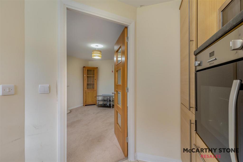 8624714-interior14.jpg