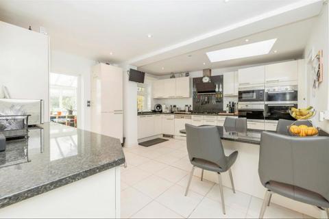 6 bedroom detached house for sale, Brookshill, Harrow HA3