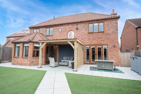 6 bedroom detached house for sale, Redthorn Way, Newark NG23