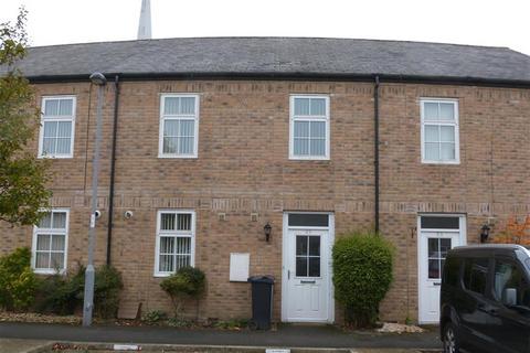 2 bedroom townhouse to rent, Littlelands , Bingley