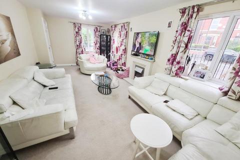 4 bedroom detached house for sale, Greenwood Close, Audenshaw