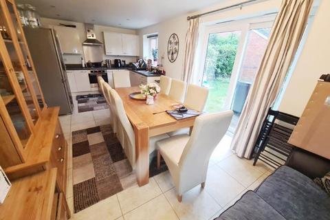 4 bedroom detached house for sale, Greenwood Close, Audenshaw