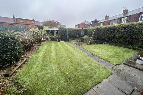 3 bedroom semi-detached house for sale, Oriel Close, Oldham OL9