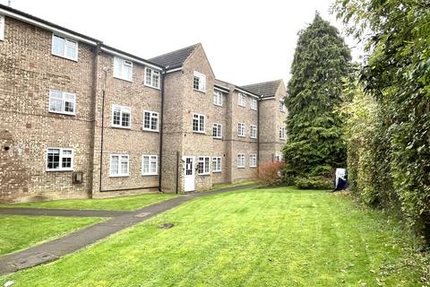 1 bedroom flat to rent, Sopwith Avenue, Chessington, Surrey. KT9 1QE