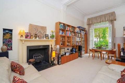 2 bedroom apartment for sale, Courtfield Gardens, London, SW5