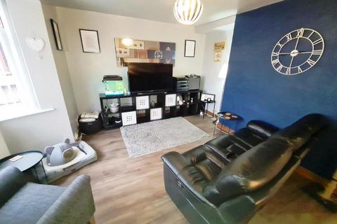 17 Ashurst Avenue, Manchester, M11 4FP