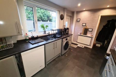 17 Ashurst Avenue, Manchester, M11 4FP