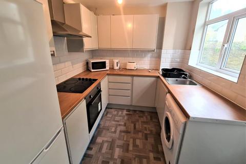 5 bedroom private hall to rent, Borrowdale Road, Lancaster LA1