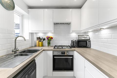9 Hazlitt Close, Feltham, TW13 6QU