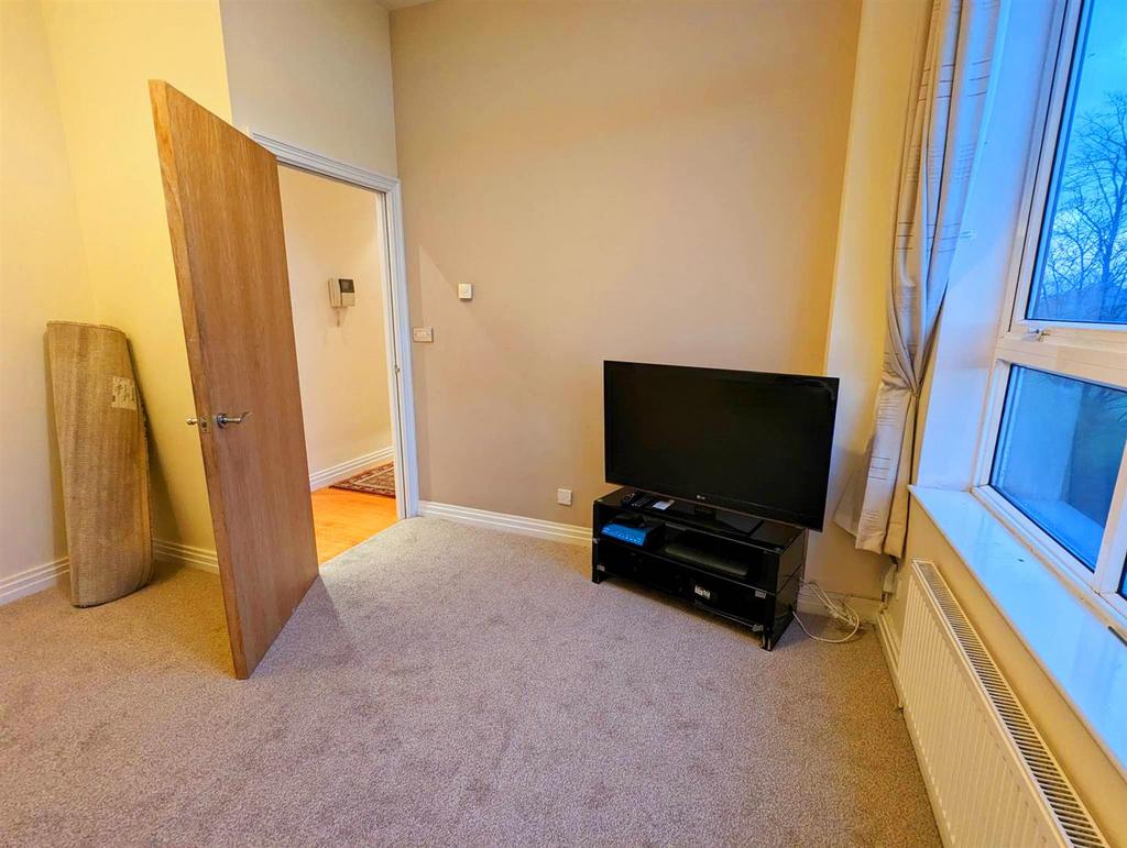 L-Shaped Living Room