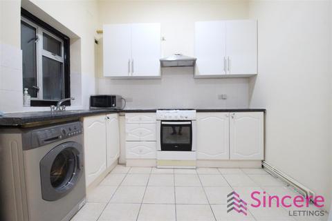 1 bedroom apartment to rent, 17 Forest Drive West, London E11
