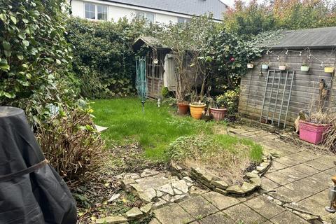 undefined, Austin Close, Springbourne