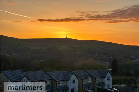 4 bedroom semi-detached house for sale, Skylark Way, Darwen, Lancashire, BB3