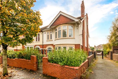 4 bedroom semi-detached house for sale, Colchester Avenue, Penylan, Cardiff, CF23