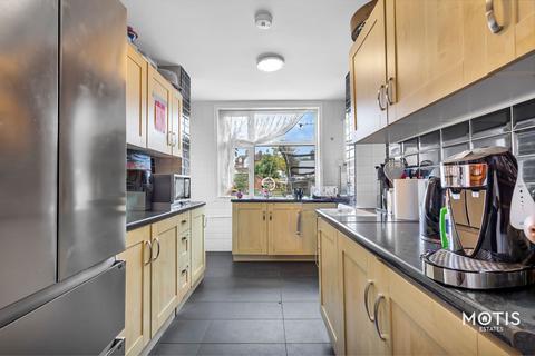 3 bedroom semi-detached house for sale, Dolphins Road, Folkestone, CT19