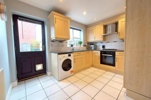 2 bedroom end of terrace house for sale, The Osiers, Stourport-On-Severn