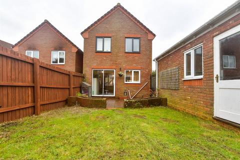 3 bedroom detached house for sale, Pipit Meadow, Uckfield, East Sussex