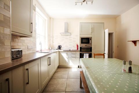 8 bedroom terraced house to rent, Newcastle Upon Tyne, Tyne and Wear NE2