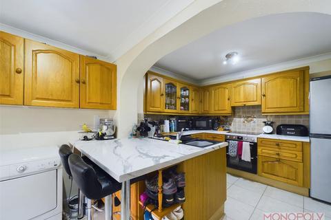 4 bedroom detached house for sale, Birkdale Road, Wrexham