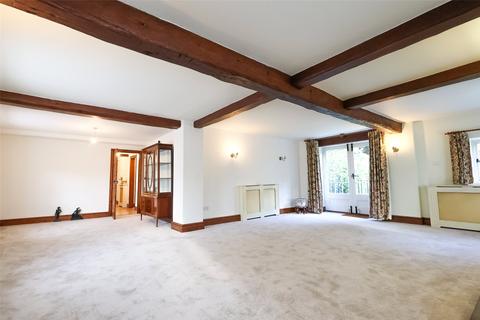 5 bedroom detached house to rent, Epperstone Road, Lowdham, Nottingham, Nottinghamshire, NG14