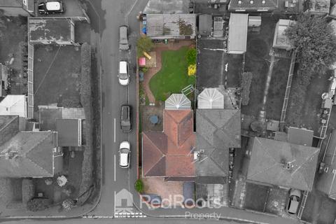 4 bedroom semi-detached house for sale, Tennyson Avenue, Doncaster DN5