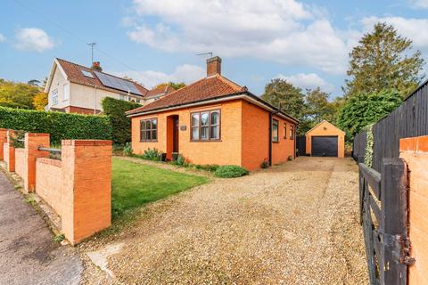 4 bedroom detached house for sale, Gilbert Way, Norwich