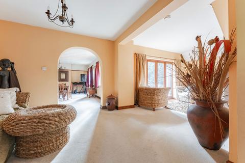 4 bedroom detached house for sale, Gilbert Way, Norwich