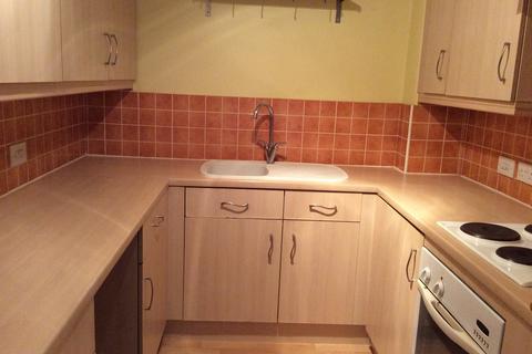 2 bedroom flat to rent, Gerddi Margaret , Barry, The Vale Of Glamorgan. CF62 5AP