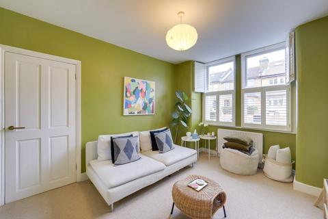 1 bedroom maisonette for sale, Elthruda Road, Hither Green , London, SE13