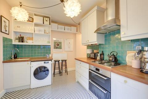 1 bedroom maisonette for sale, Elthruda Road, Hither Green , London, SE13