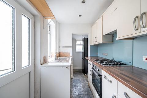 2 bedroom end of terrace house for sale, Beckett Street, Faversham, ME13