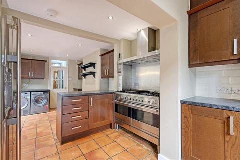 6 bedroom house for sale, Lucerne Road, London N5