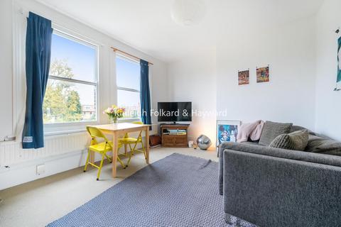 2 bedroom flat for sale, Selborne Road, Southgate