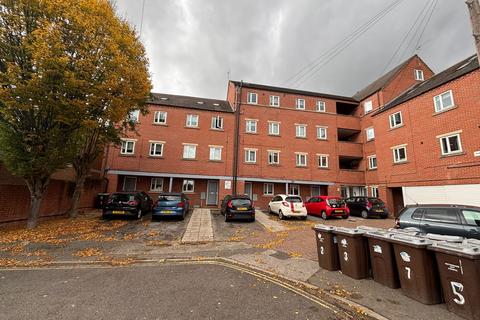 8 bedroom house to rent, 19 Albert Square, Church Street, Lenton, Nottingham, NG7 2FH