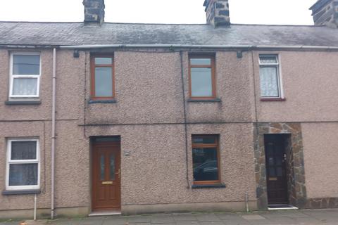 3 bedroom house to rent, Madoc Street, Porthmadog