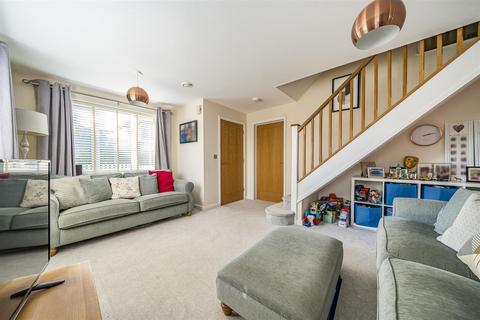 4 bedroom end of terrace house for sale, Fragorum Fields, Fareham PO14