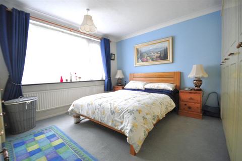 95 Haslemere Road, Bexleyheath, DA7 4NF